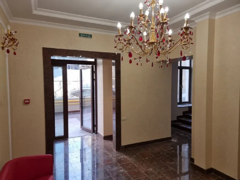 2-комнатная квартира, 75 м², Виндзор дом 1, Центр