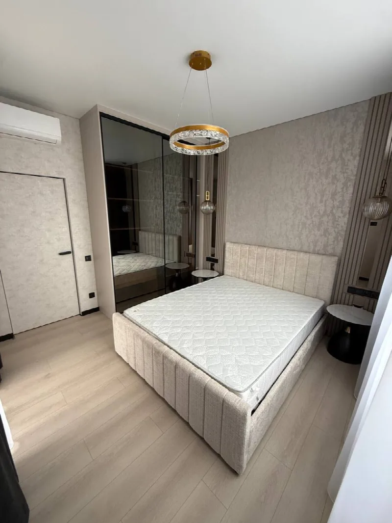 2-кімнатна квартира, 61 м², 66 Перлина, Фонтан