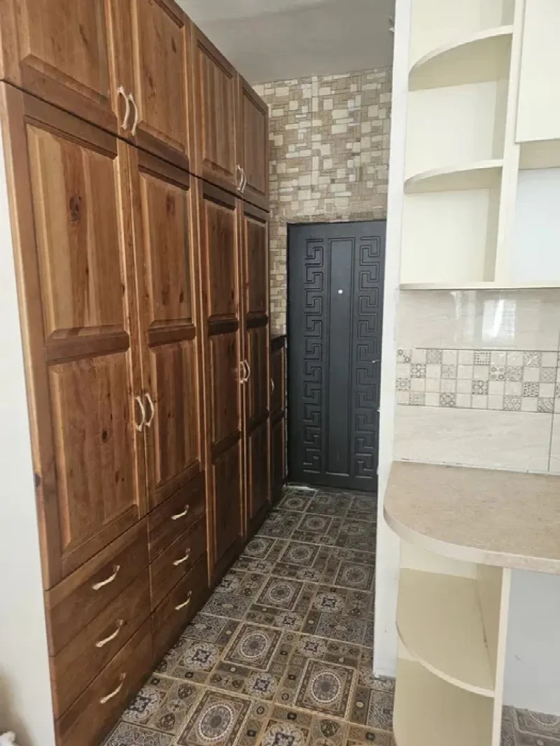 1-кімнатні, 18 м²