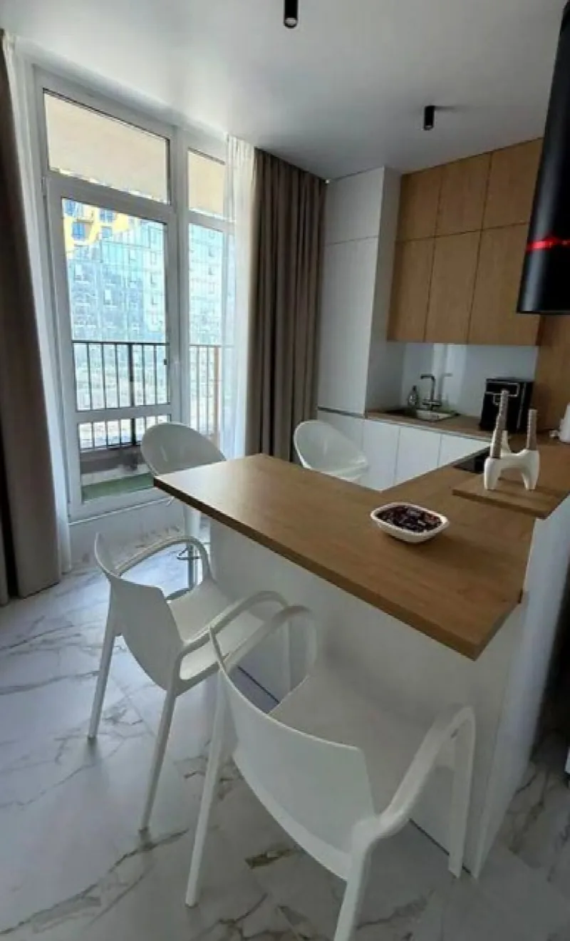 2-кімнатна квартира, 57 м², ITown, Центр
