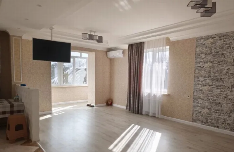 1-room, 50 m²