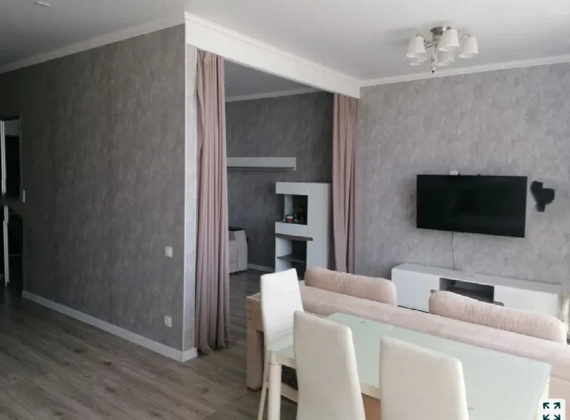 1-кімнатні, 50 м²