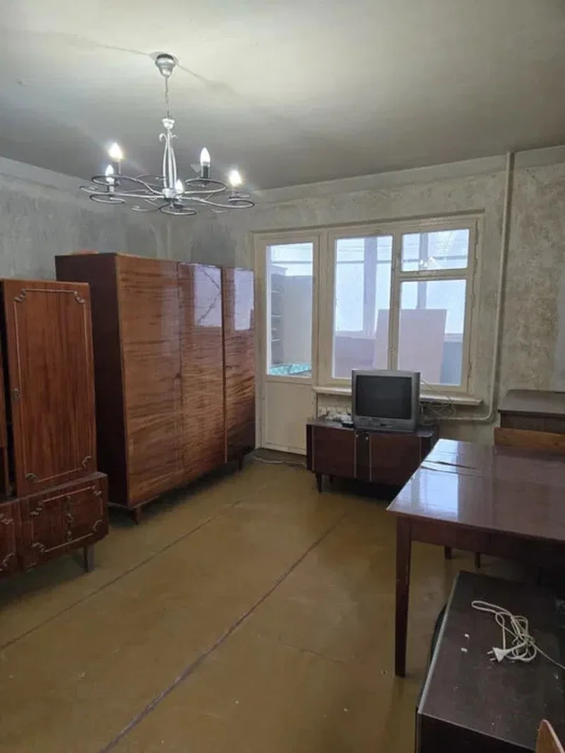 1-кімнатні, 42 м²