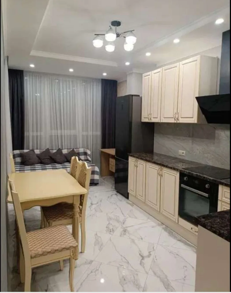 1-кімнатні, 38 м²