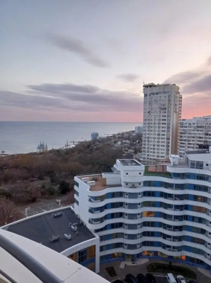 3-кімнатна квартира, 210 м², Біле Вітрило, Фонтан
