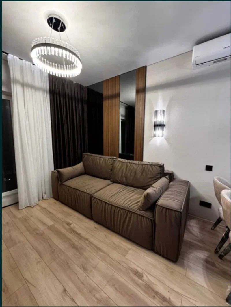 2-комнатная квартира, 68 м², 60 Жемчужина, Фонтан