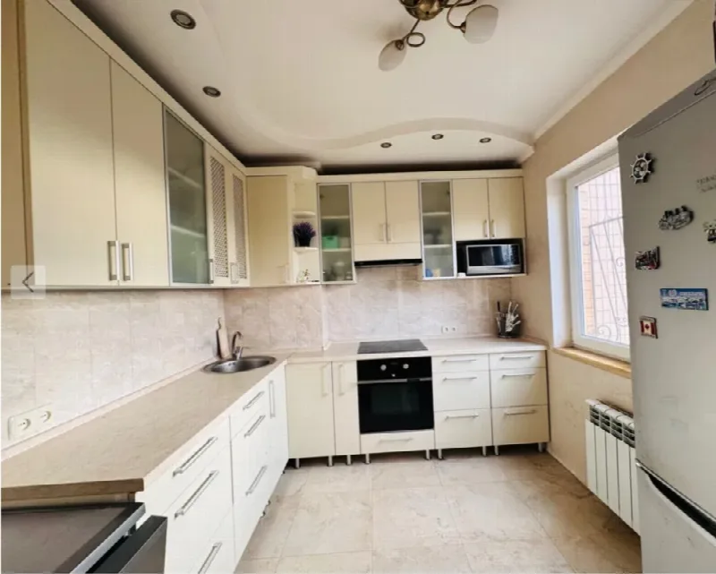 3-комнатная квартира, 73 м², Котовского