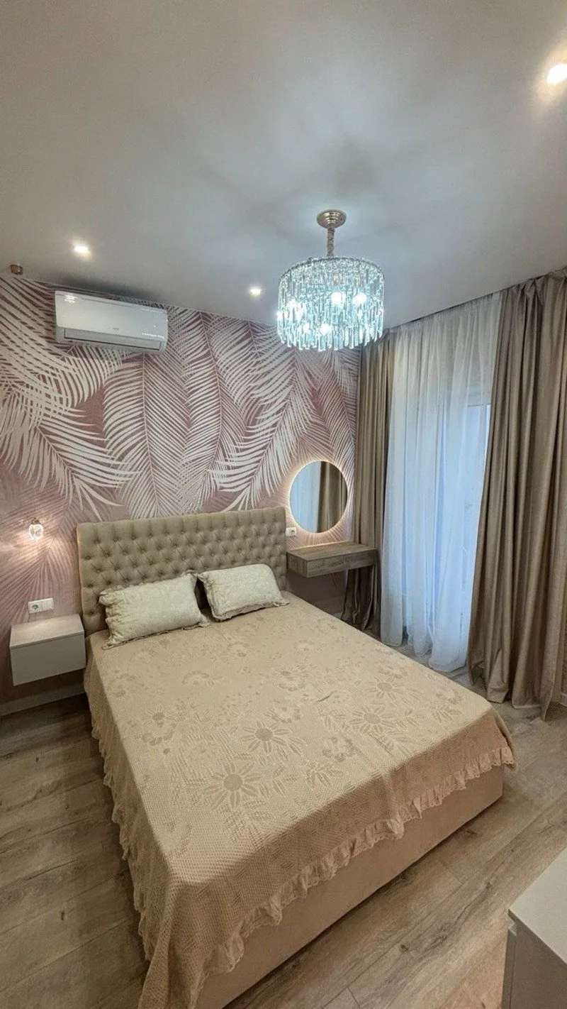 3-комнатная квартира, 53 м², 65 Жемчужина, Фонтан