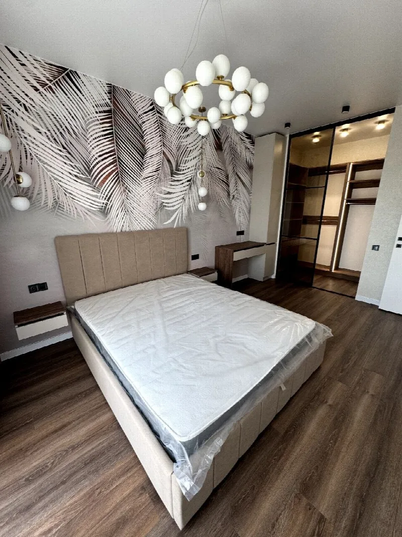 3-комнатная квартира, 65 м², 60 Жемчужина, Фонтан