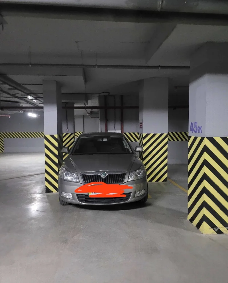 Commercial, 13 m², The 45 Pearl, Fontan