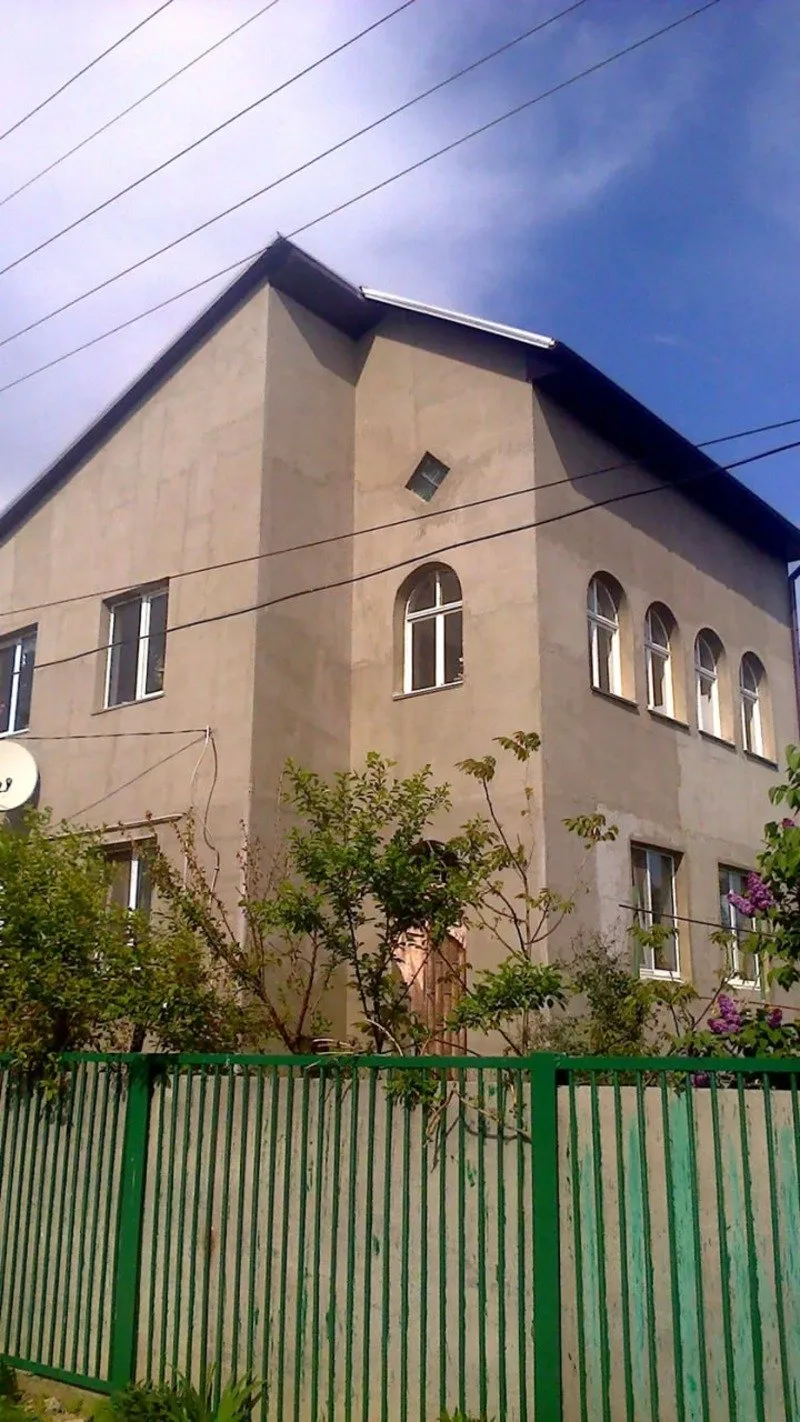 4-кімнатні, 120 м²