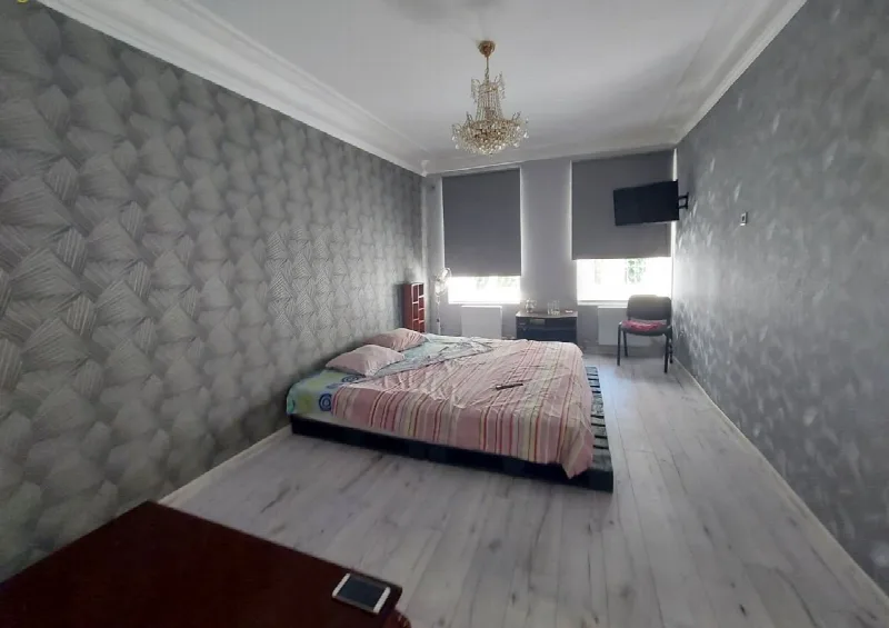 2-кімнатна квартира, 39 м², Центр