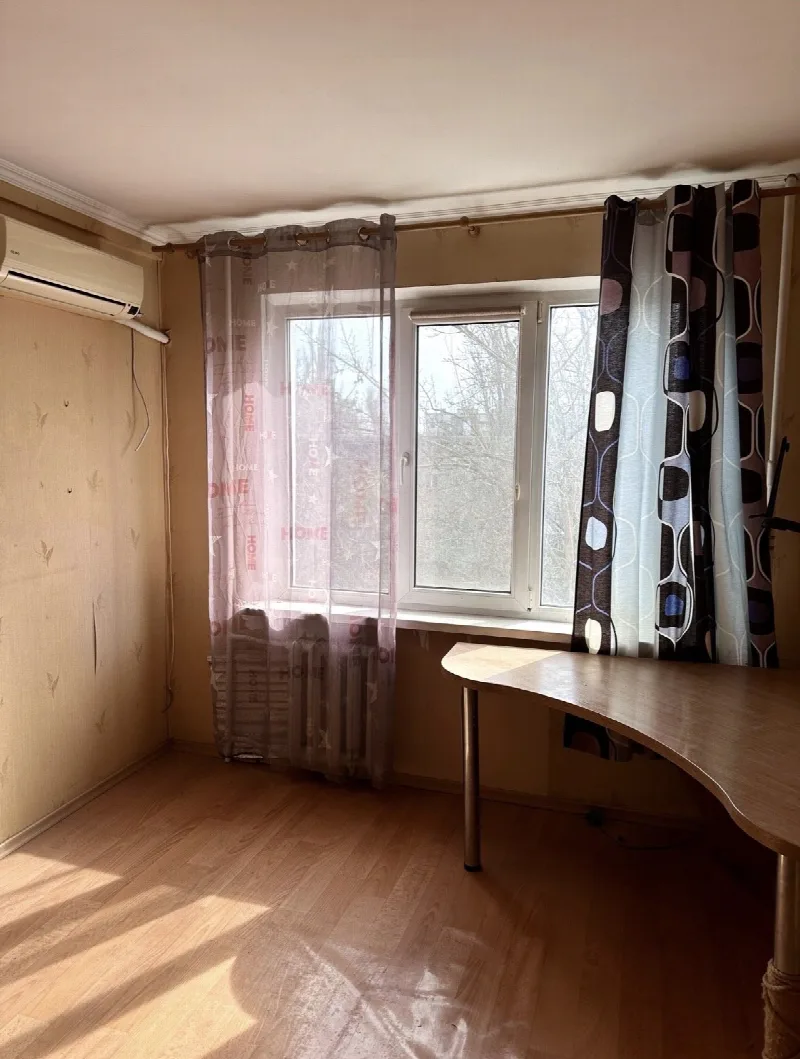 4-кімнатна квартира, 71 м², Котовського