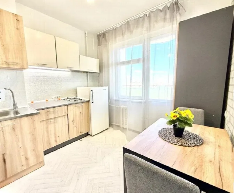 1-кімнатні, 43 м²