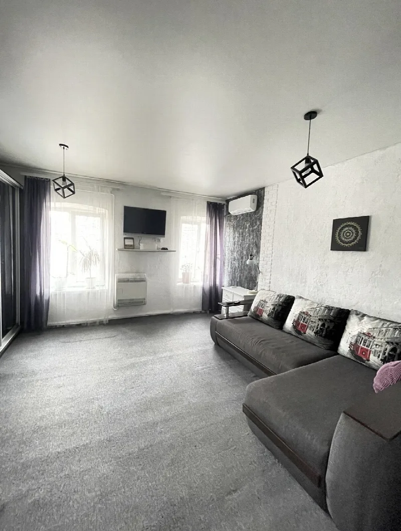 1-кімнатні, 40 м²