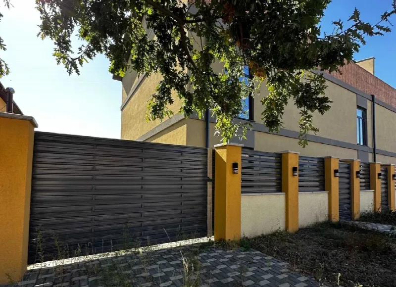 4-кімнатний будинок, 141 м², Царське Село 2