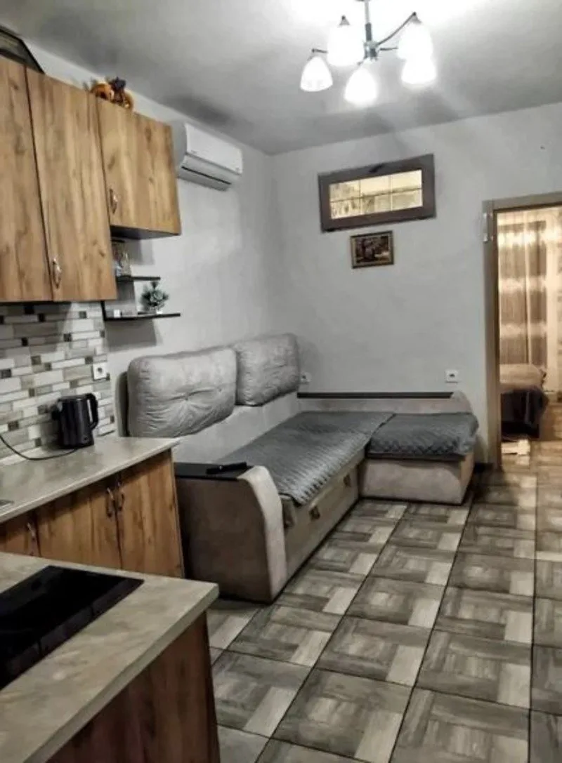 1-комнатная квартира, 29 м², Золотые столбы, Слободка
