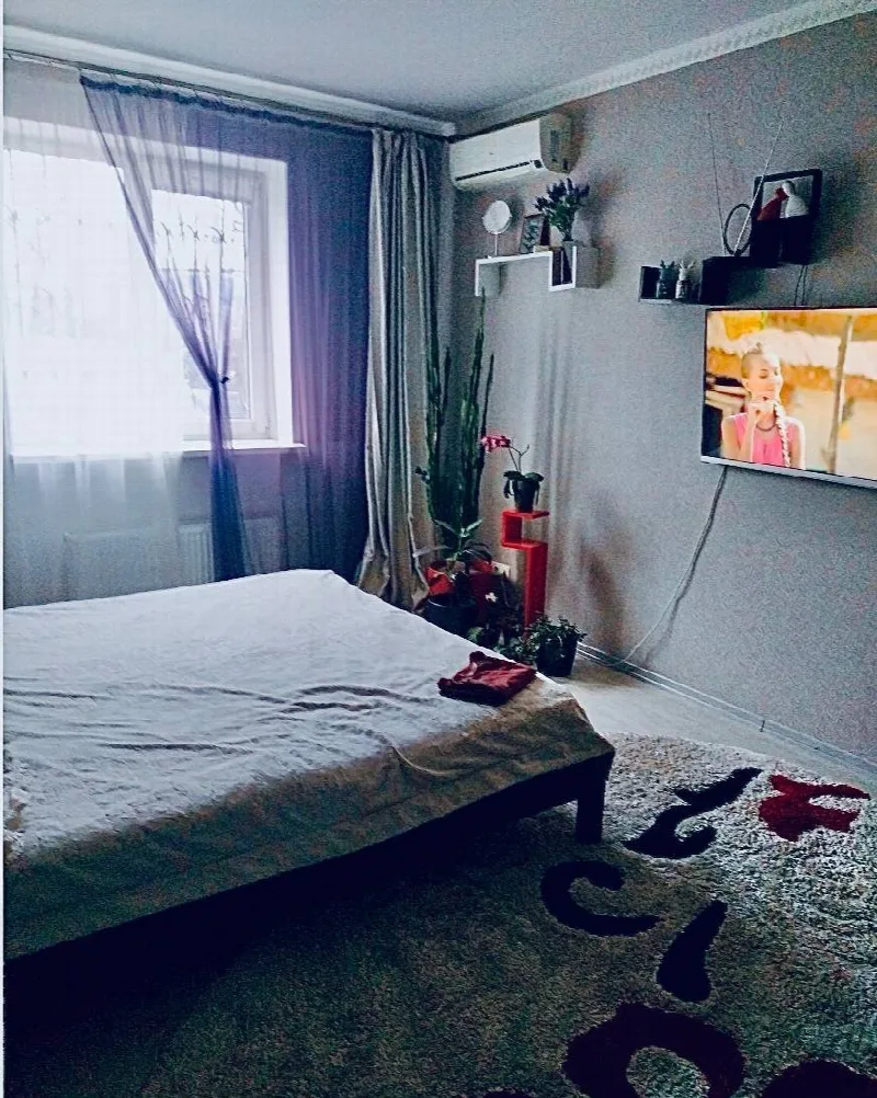 2-кімнатна квартира, 56 м², Черемушки