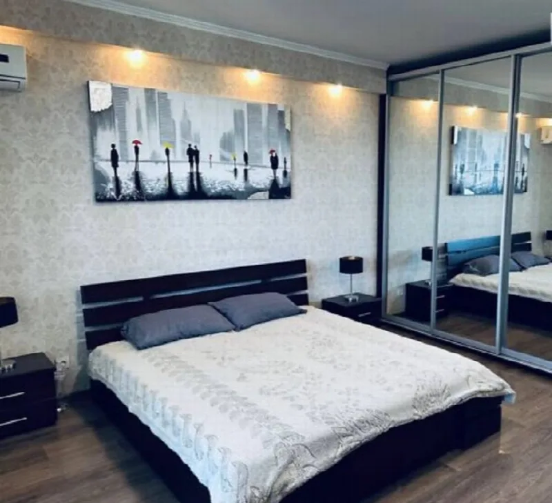 1-кімнатні, 49 м²