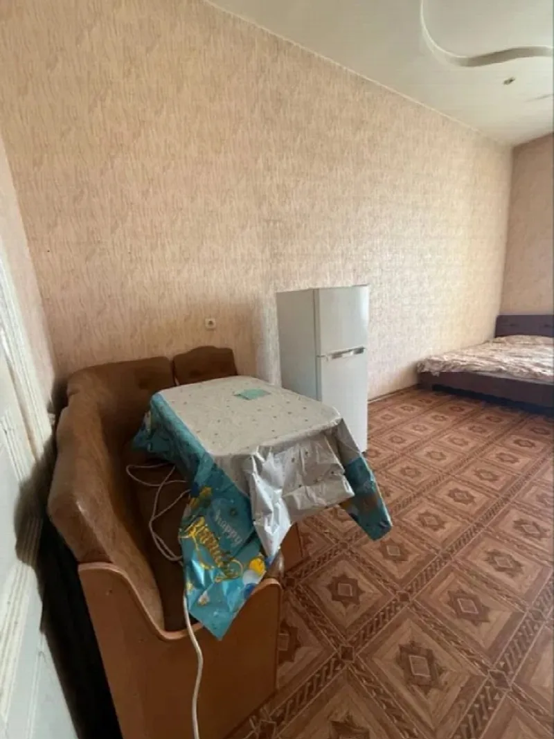 5-кімнатна квартира, 25 м², Центр