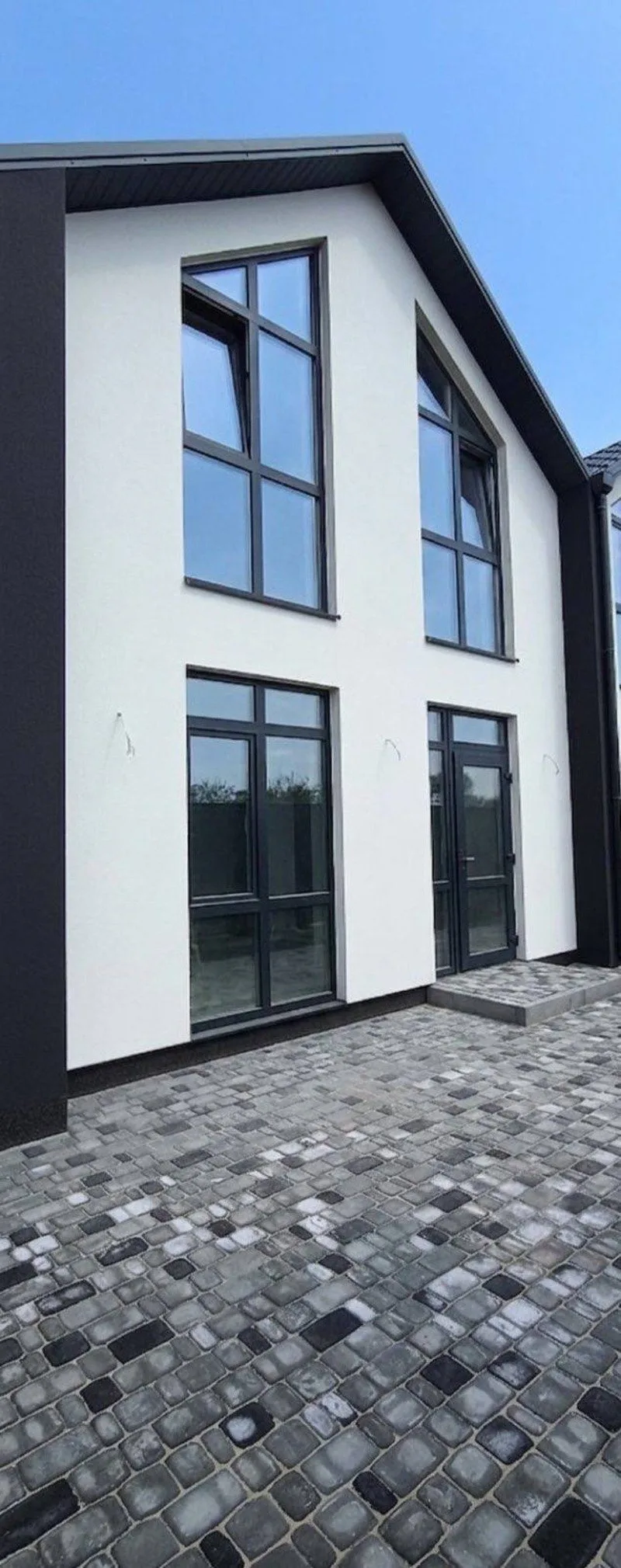 3-room, 100 m²
