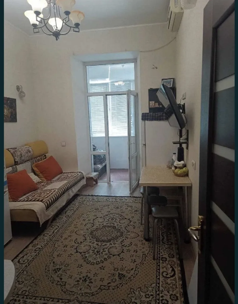 2-кімнатна квартира, 63 м², Центр