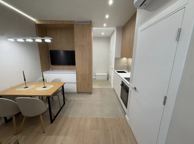 2-кімнатна квартира, 46 м², 60 Перлина, Фонтан