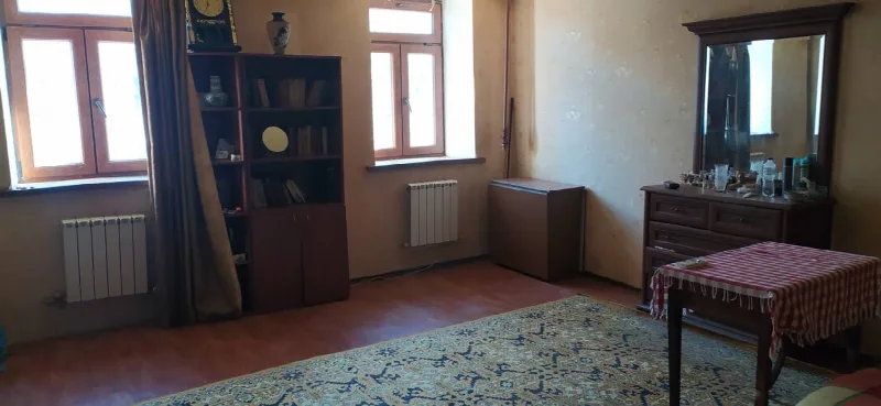 2-кімнатні, 72 м²