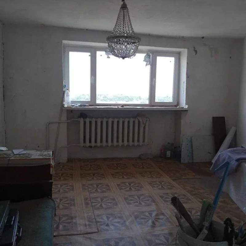 4-кімнатна квартира, 94 м², Таїрова
