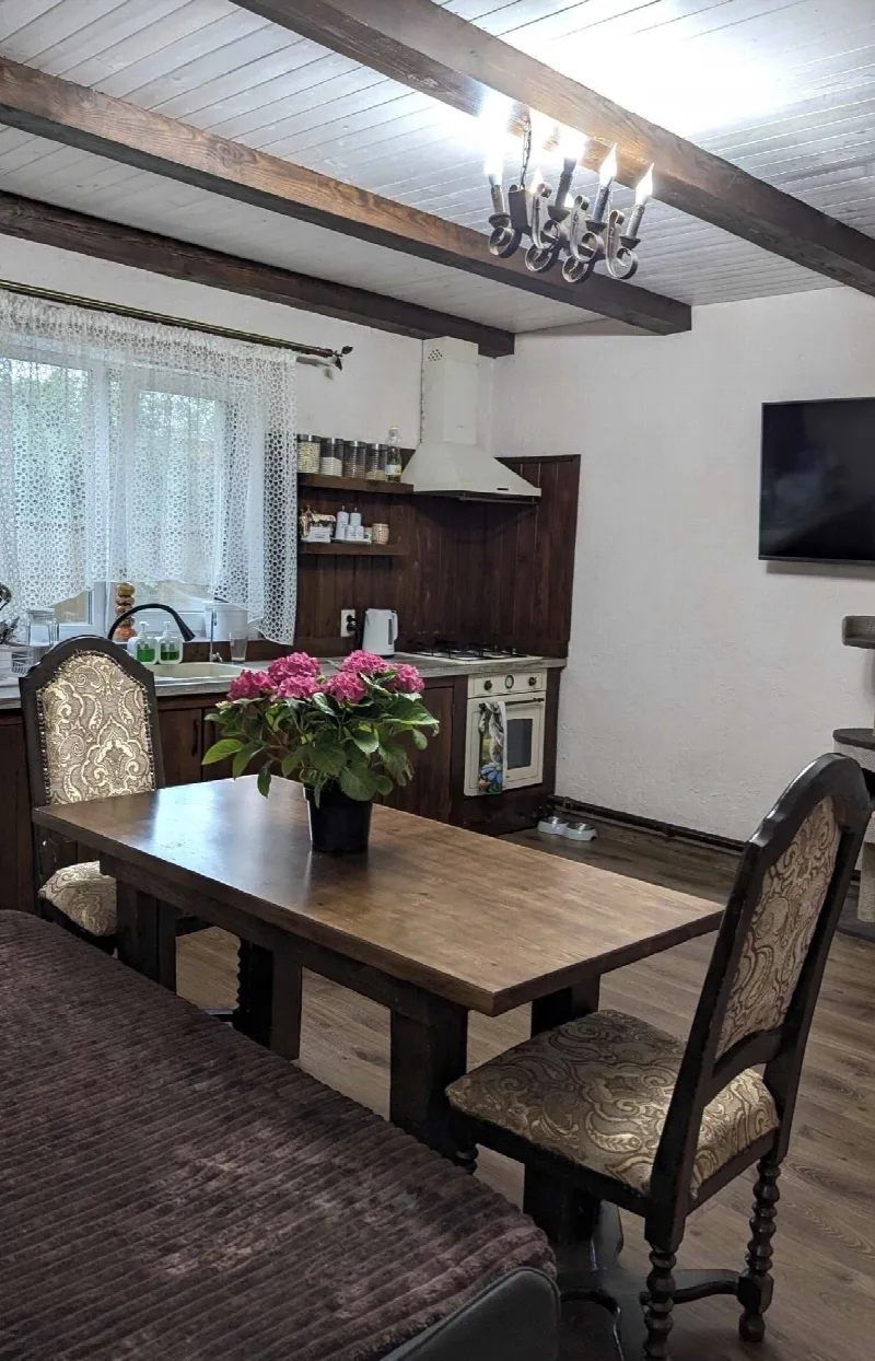 3-кімнатні, 100 м²