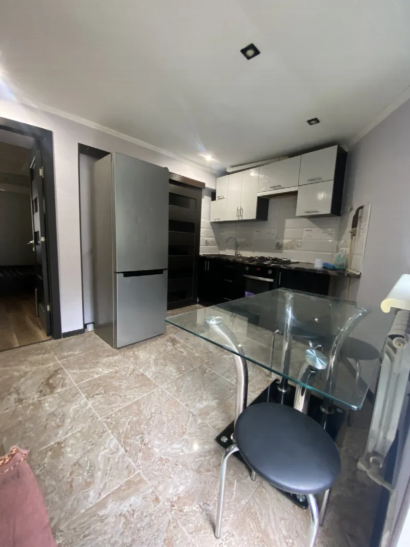 2-кімнатні, 44 м²