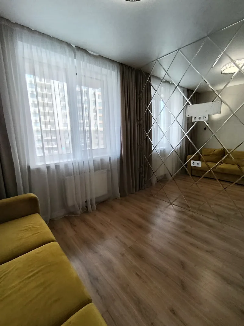 2-кімнатні, 43 м²