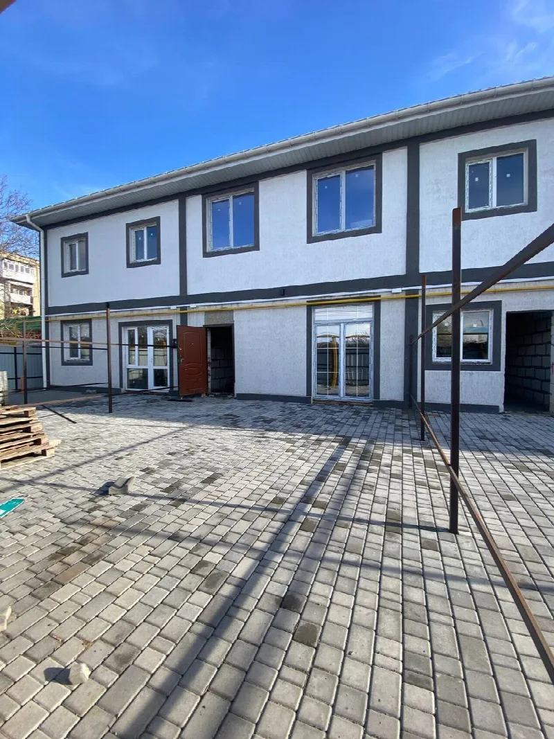 3-кімнатний будинок, 93 м², Ленселище