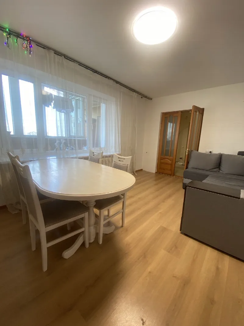 3-кімнатні, 68 м²