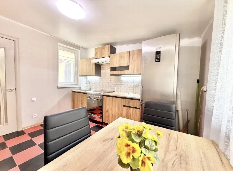 2-кімнатні, 45 м²
