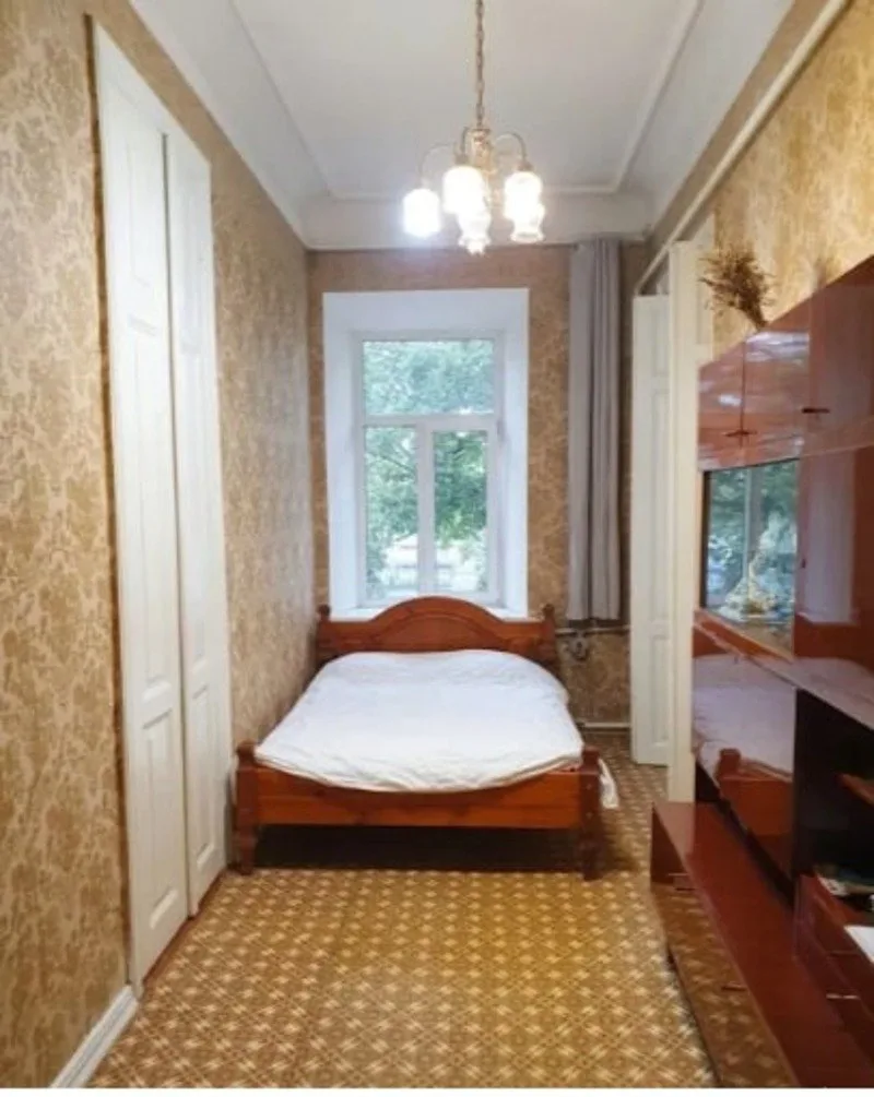 4-кімнатна квартира, 101 м², Центр