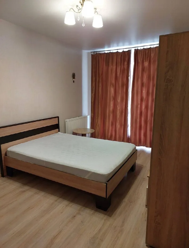 1-кімнатні, 34 м²