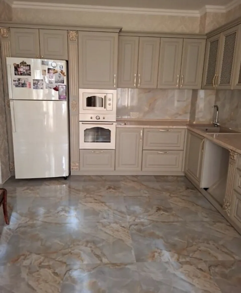 3-кімнатна квартира, 96 м², Молдаванка