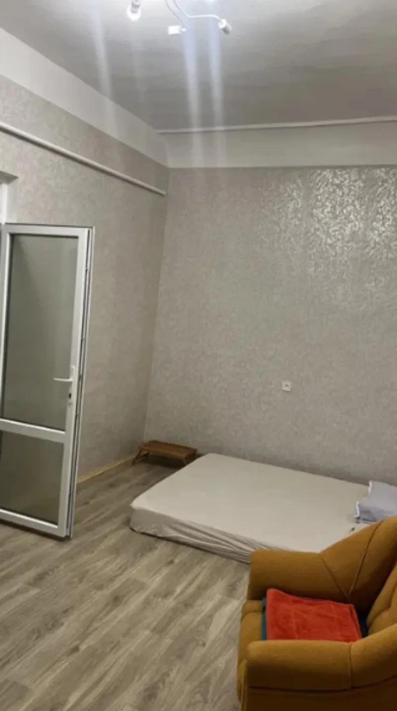 2-кімнатна квартира, 60 м², Центр