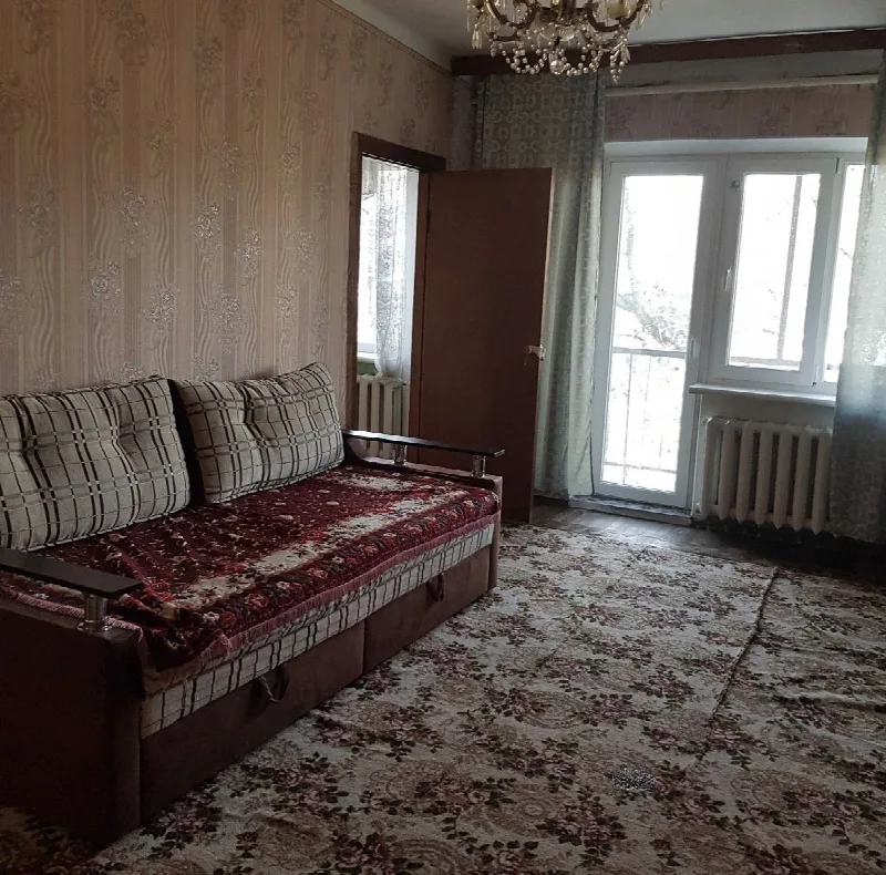 3-кімнатна квартира, 58 м², Центр