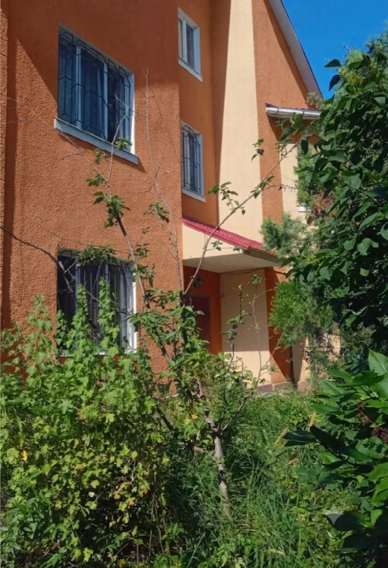 6-кімнатний будинок, 300 м², Чорноморка