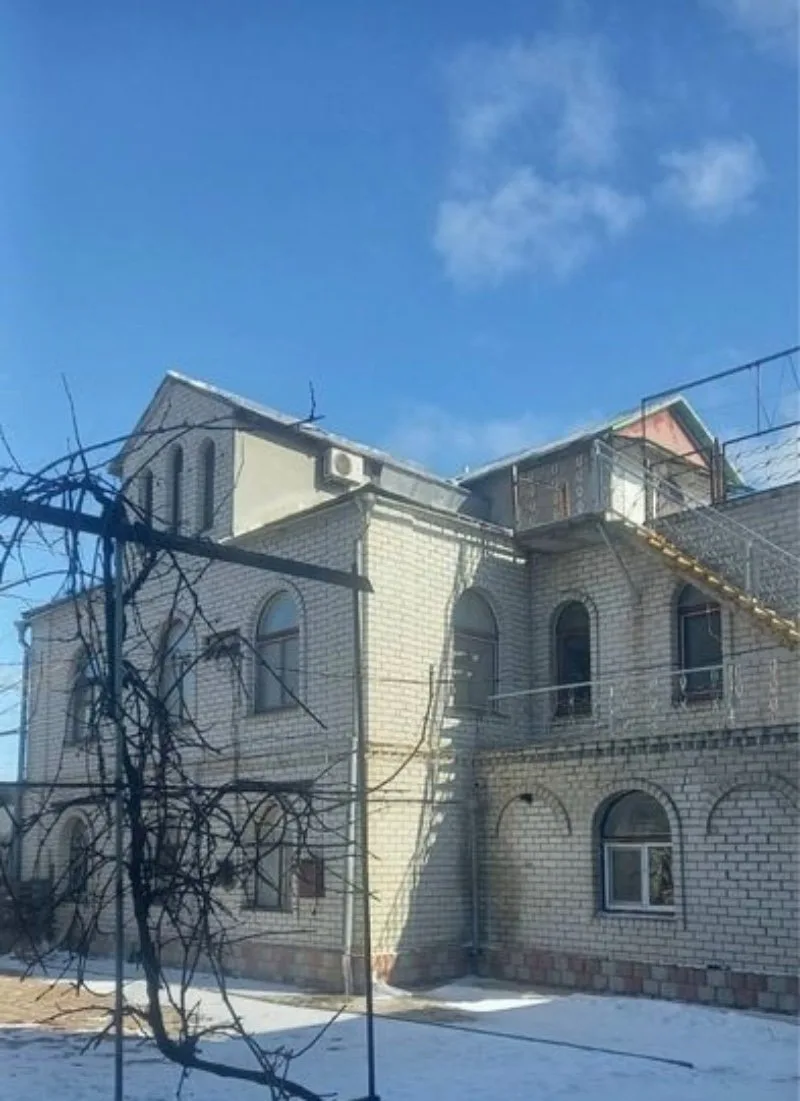 5-кімнатні, 450 м²