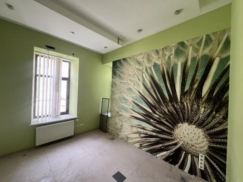 5-кімнатна квартира, 158 м², Центр