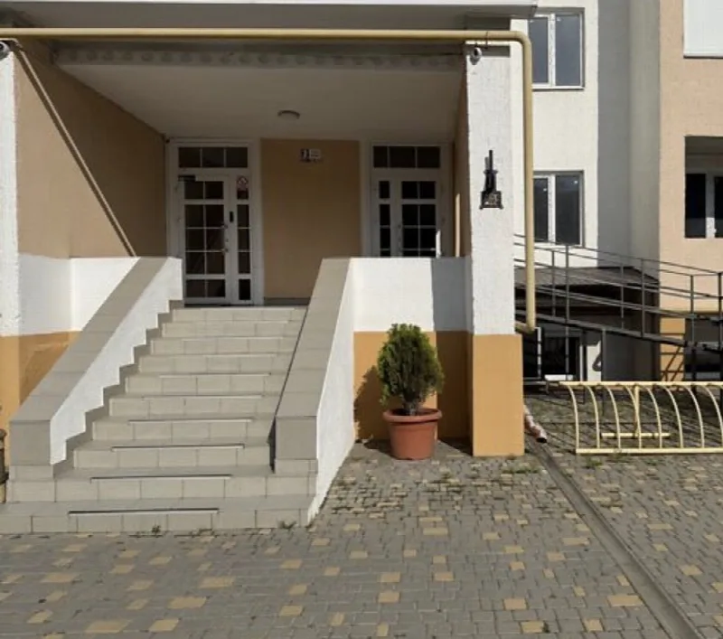 2-кімнатна квартира, 69 м², Хлібодарське