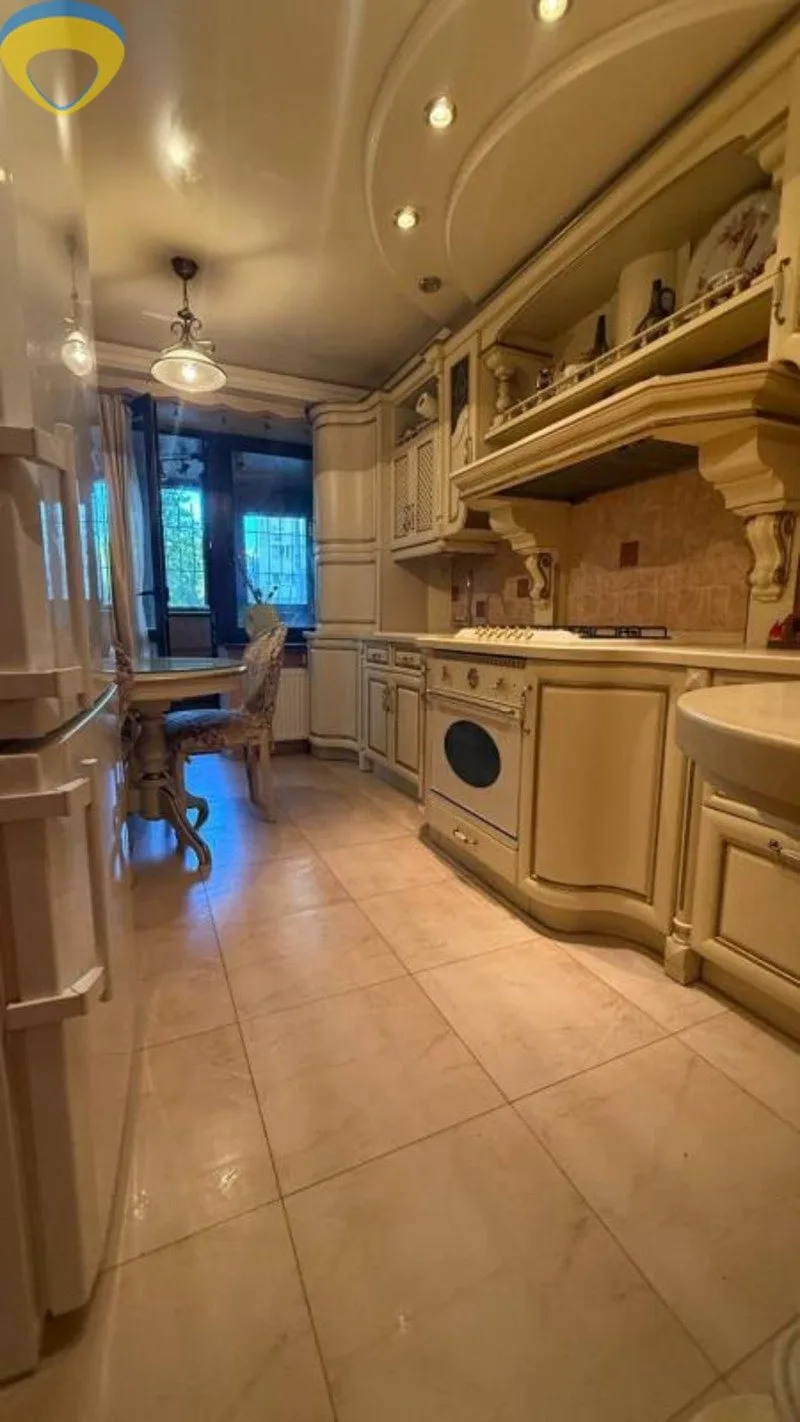 3-кімнатні, 87 м²