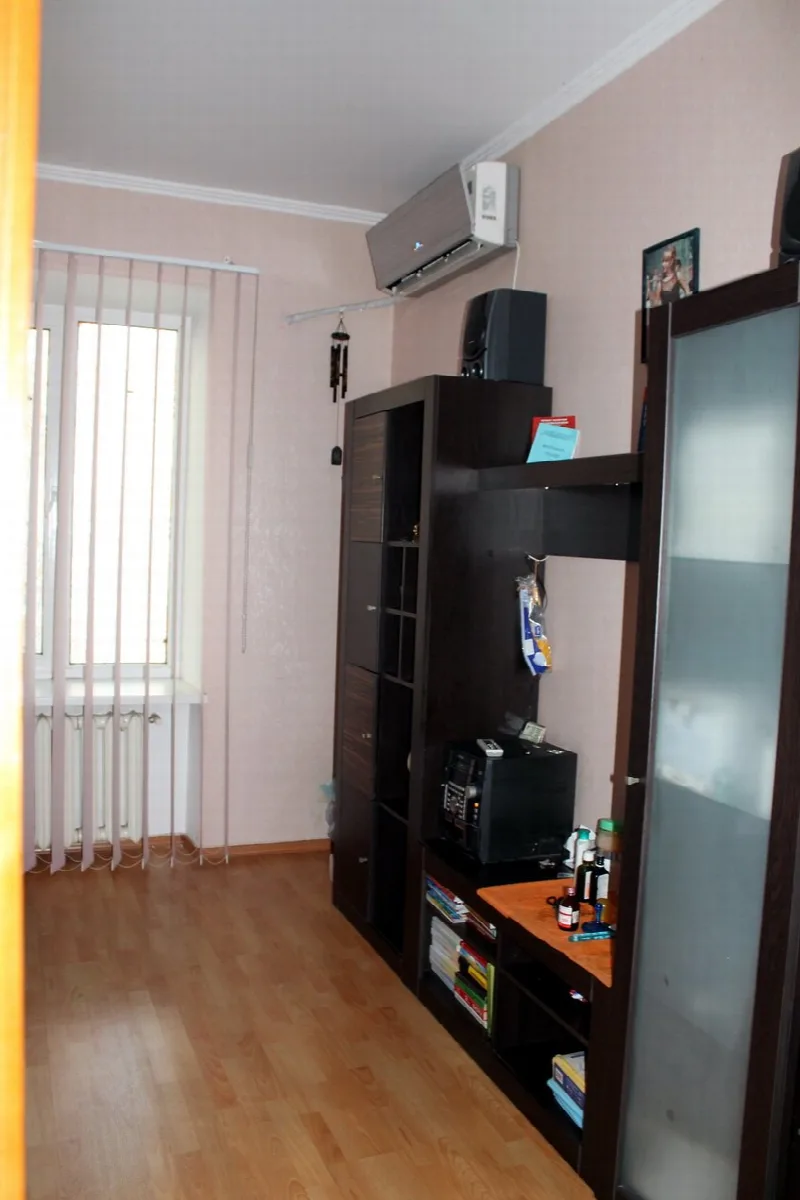 3-комнатная квартира, 61 м², Центр