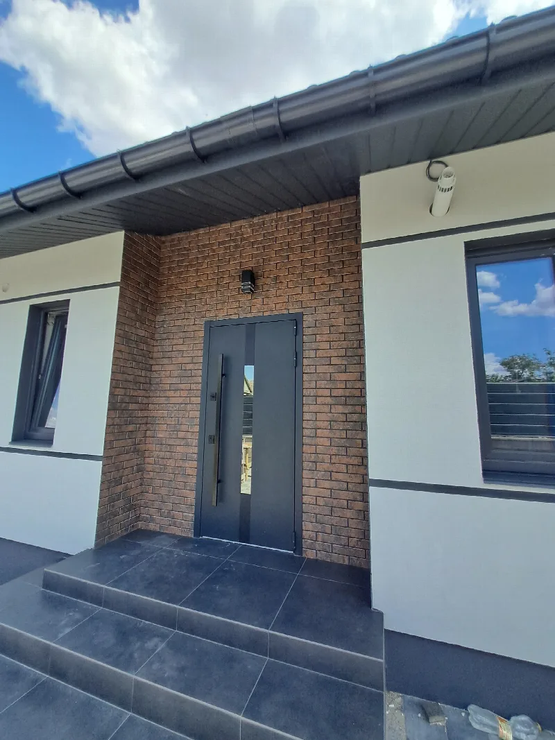 3-комнатный дом, 132 м², Нерубайское