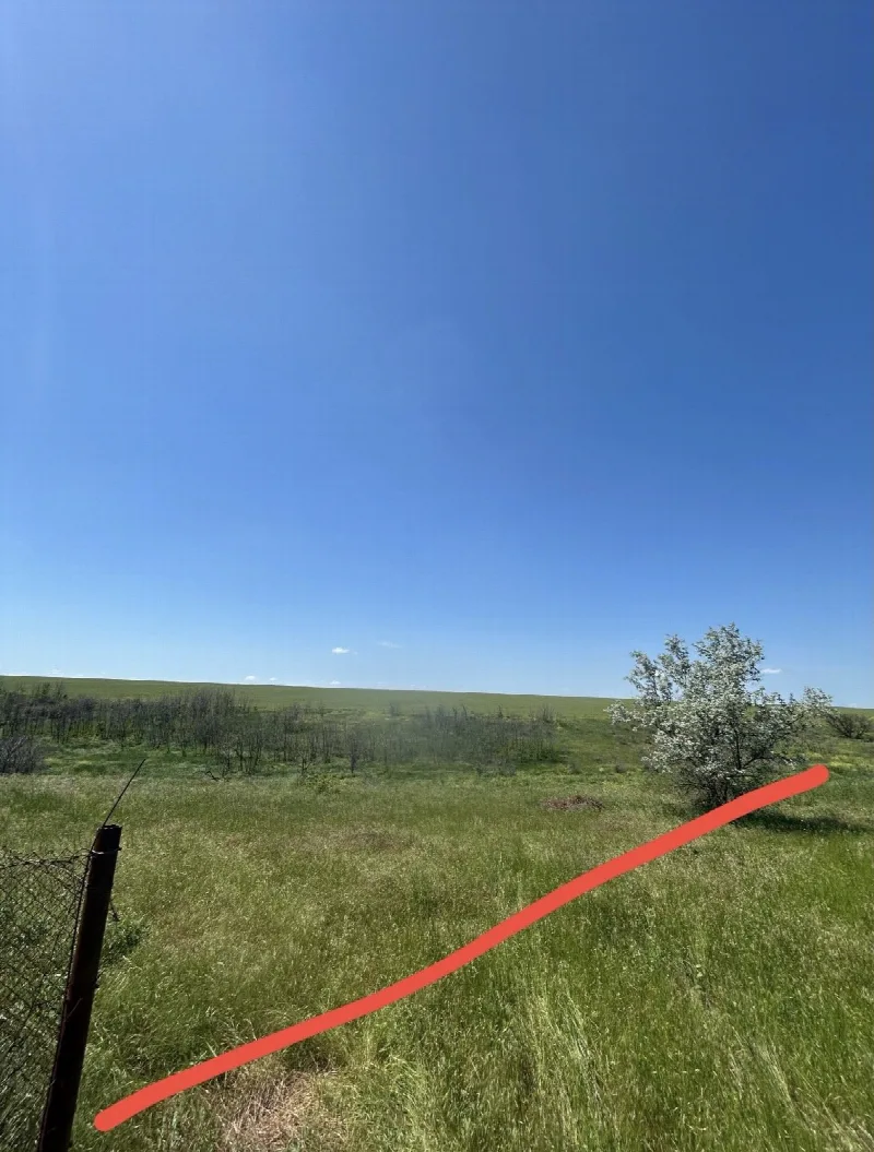 Land, Avhustivka