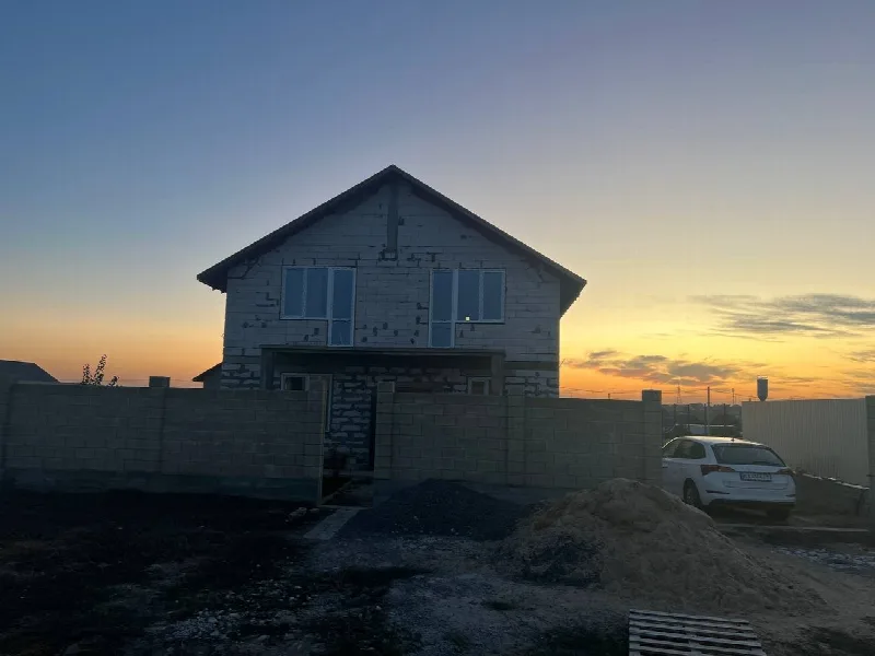 4-кімнатний будинок, 180 м², Прилиманське