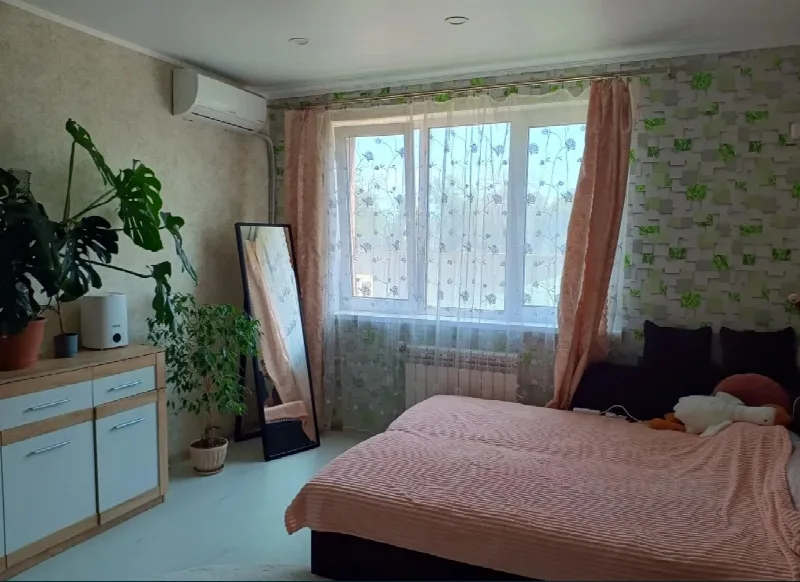 1-room, 44 m²
